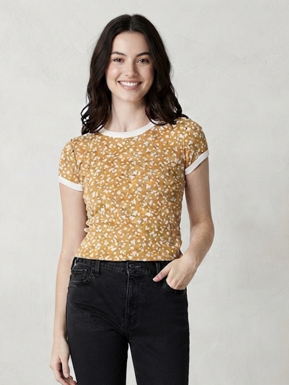 Arizona Womens Juniors Round Neck Short Sleeve T-Shirt☀️